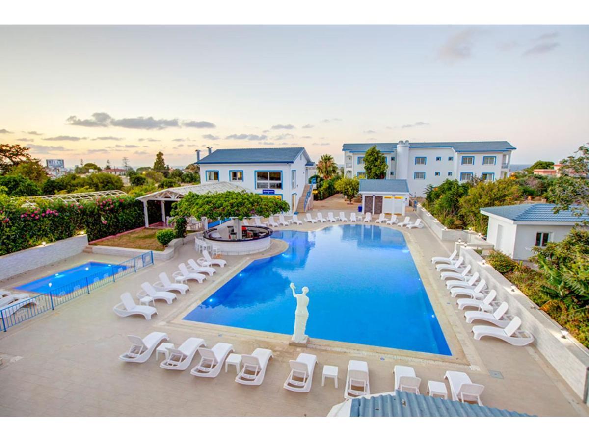 Queen Aphrodite Hotel Karpasa Buitenkant foto
