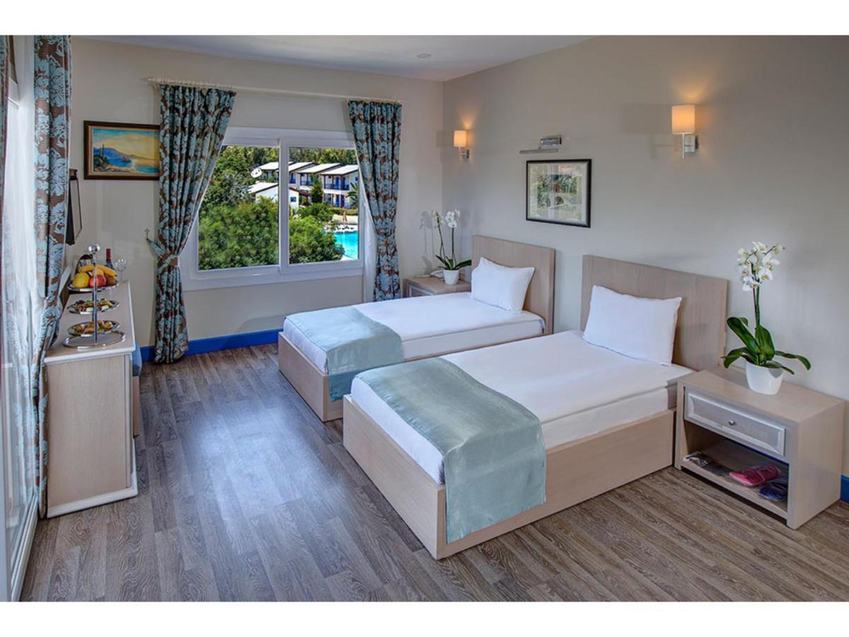 Queen Aphrodite Hotel Karpasa Buitenkant foto